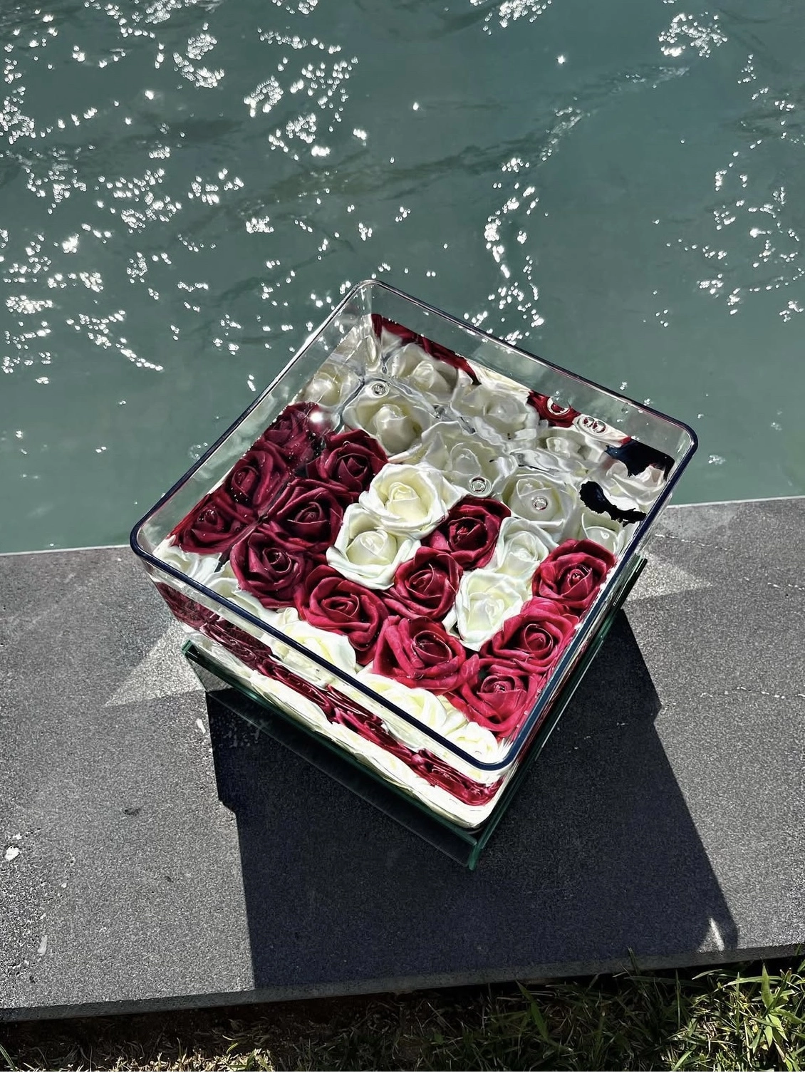 İsme Özel Kırmızı Beyaz Askvarium