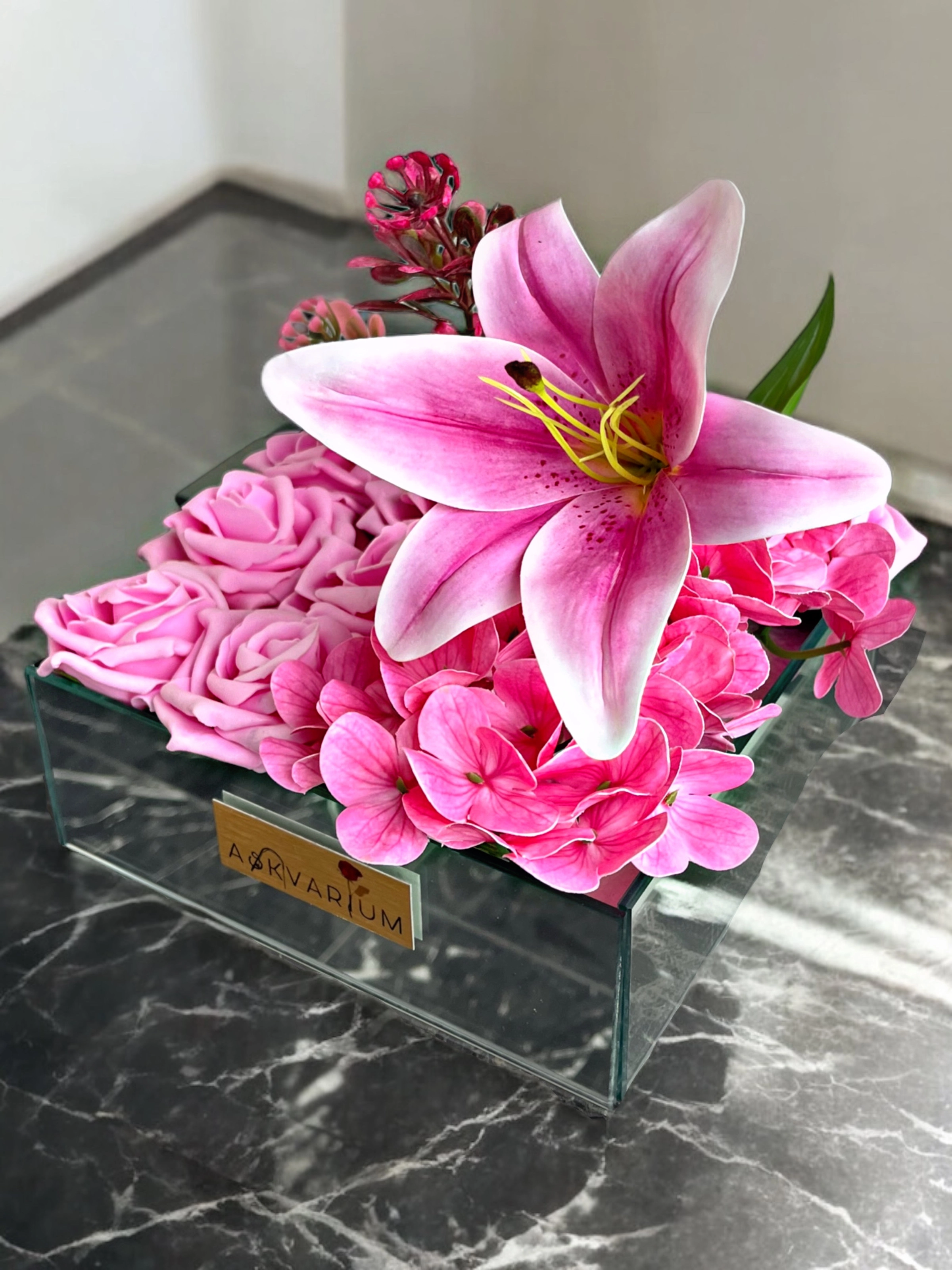 Pink Lojm Flowers