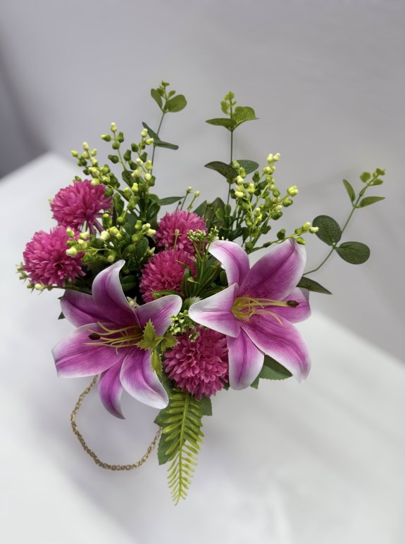 Pembe Lilyum Ve Pembe Çiçekli Dekoratif Aranjman